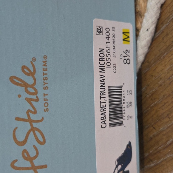 Life Stride Cabaret True Navy Block Heels, New In Box, 8.5 - Picture 4 of 8